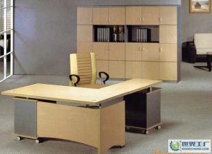 唯欧家具 厂家直销经理桌主管桌，专业团队免费上门勘测与设计